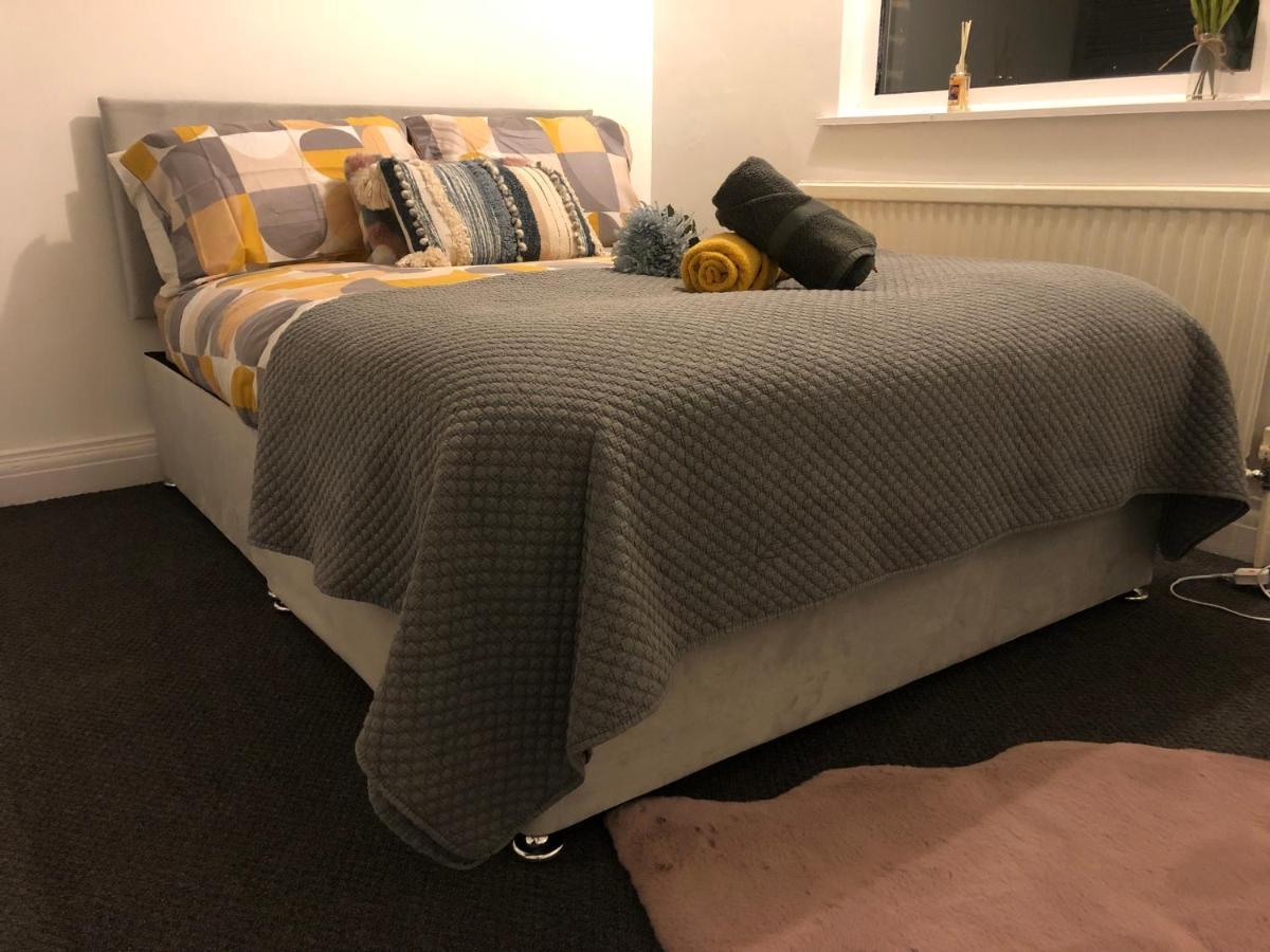 Handsworth Home - 2 Bedroomed Sheffield Esterno foto