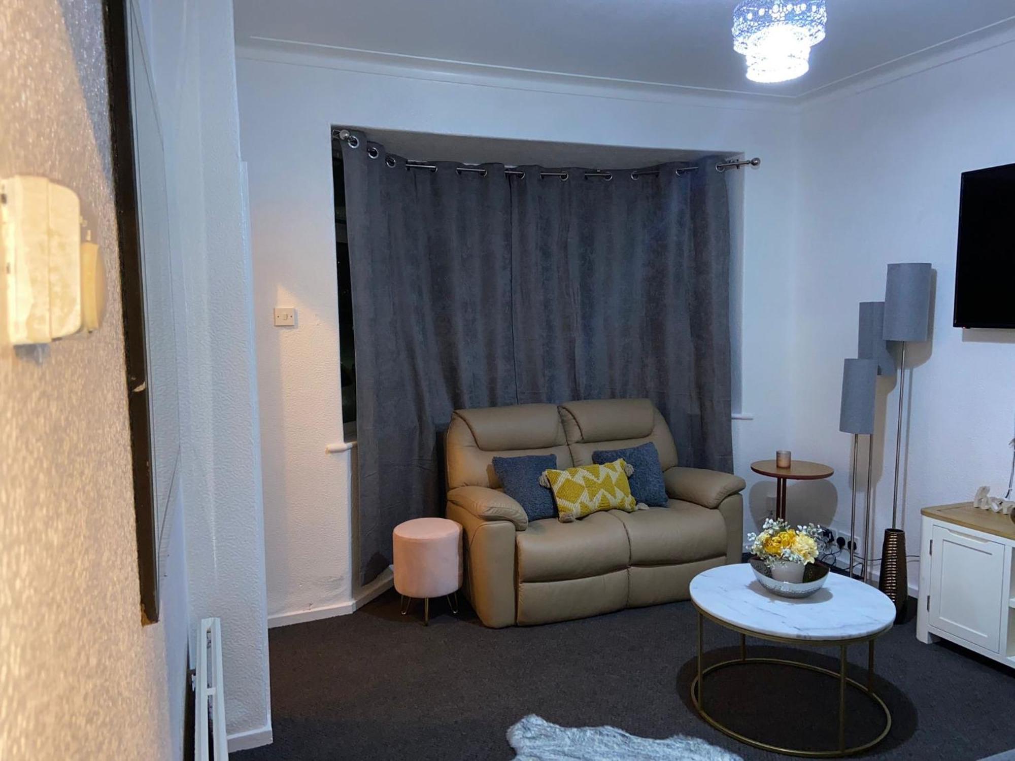 Handsworth Home - 2 Bedroomed Sheffield Esterno foto